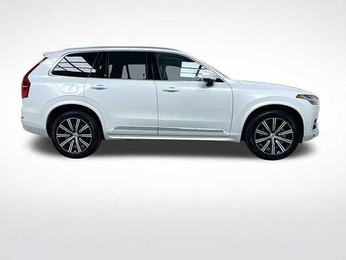 2024 Volvo XC90 Plus