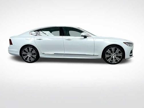 2024 Volvo S90 