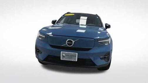 2023 Volvo XC40 Plus