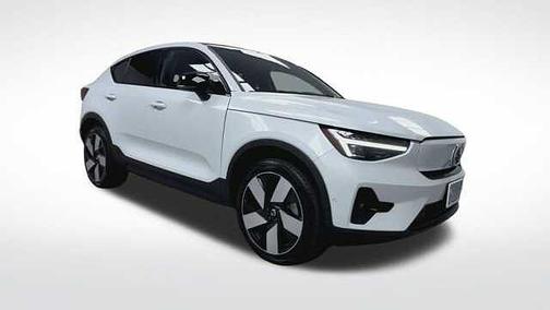 Crystal White 2024 Volvo C40 Recharge Pure Electric Ultimate