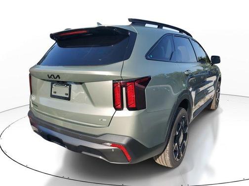 2025 Kia Sorento X-Line EX