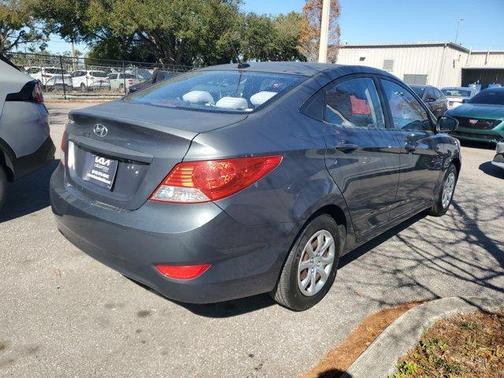 2012 Hyundai Accent GLS