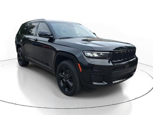 2022 Jeep Grand Cherokee L Laredo