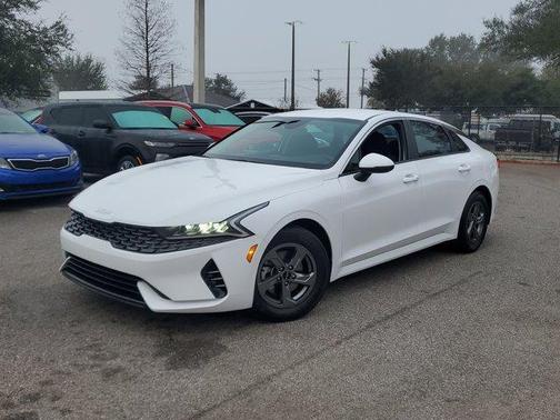 2023 Kia K5 LXS