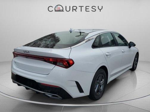 2023 Kia K5 LXS
