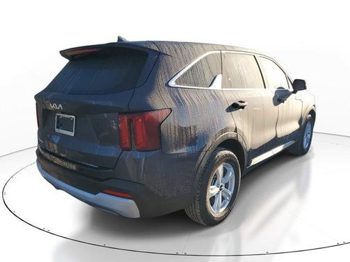 2025 Kia Sorento LX