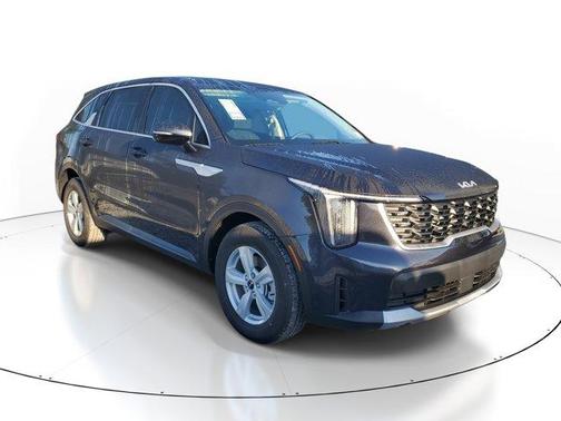 2025 Kia Sorento LX