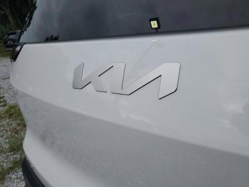 2026 Kia EV9 Light Long Range
