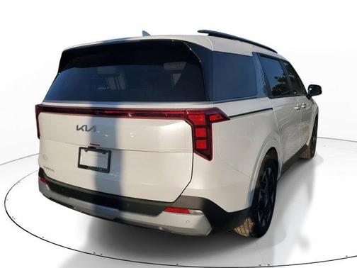 2025 Kia Carnival EX