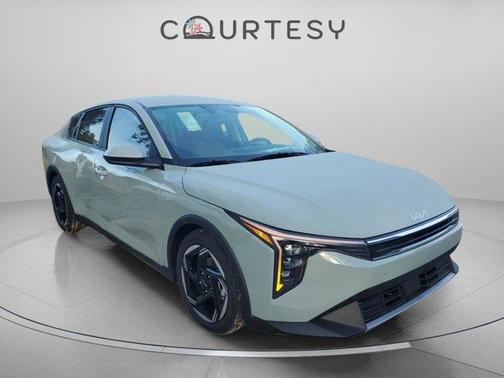 2025 Kia K4 EX