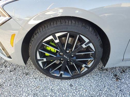 2025 Kia K5 GT