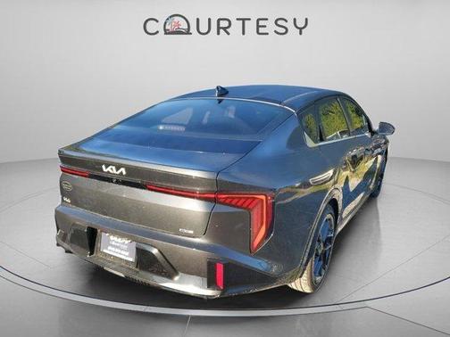 2025 Kia K4 GT-Line Turbo