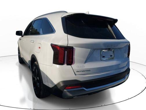 2025 Kia Sorento EX