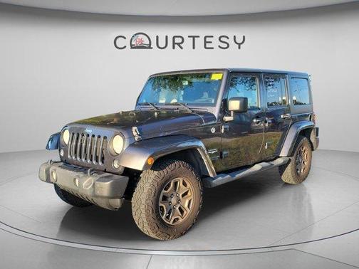 Granite Crystal Clearcoat Metallic 2014 Jeep Wrangler Unlimited Sahara