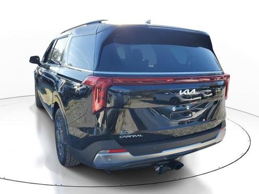 2025 Kia Carnival Hybrid SX