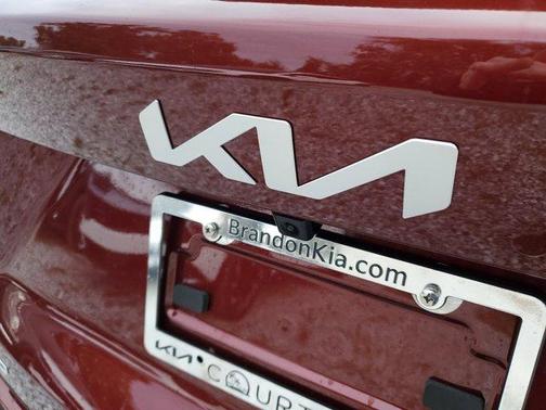 2025 Kia Sorento LX