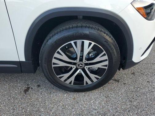 2025 Mercedes-Benz GLA 250 Base