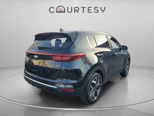 2020 Kia Sportage EX