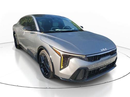 2025 Kia K4 GT-Line Turbo