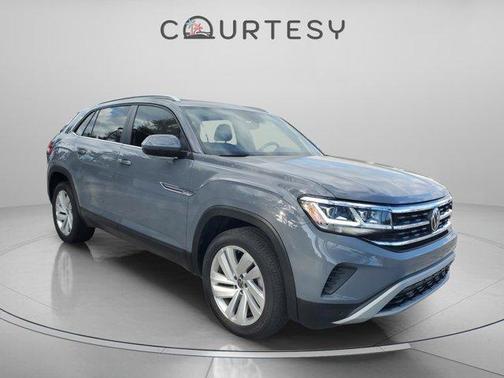 2021 Volkswagen Atlas Cross Sport 2.0T SE w/Technology