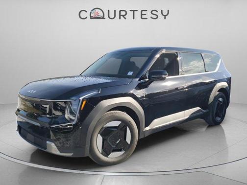 2026 Kia EV9 Light Short Range