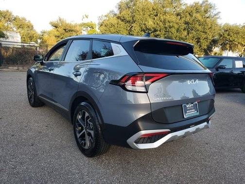 2025 Kia Sportage EX