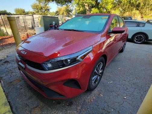 Currant Red 2024 Kia Forte LXS