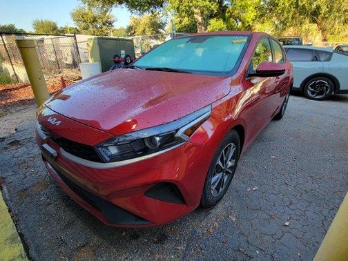 Currant Red 2024 Kia Forte LXS