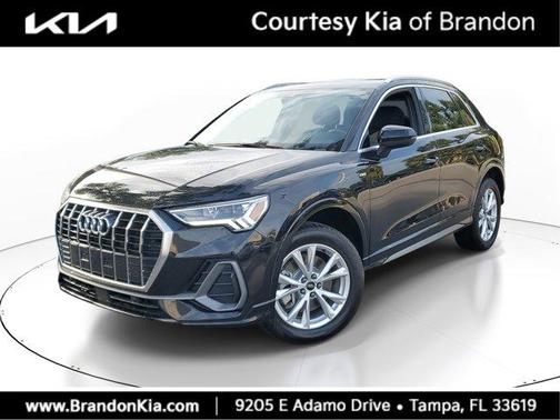 2024 Audi Q3 45 S line Premium
