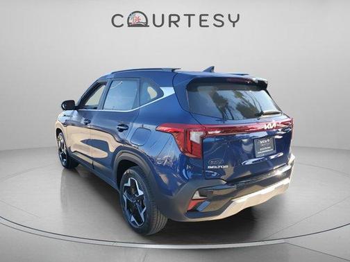 2025 Kia Seltos EX
