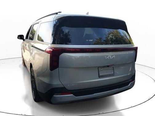 2025 Kia Carnival EX