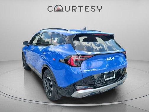 2026 Kia Sportage SX