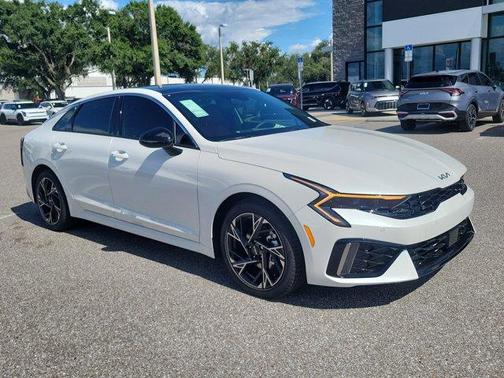 2025 Kia K5 GT-Line