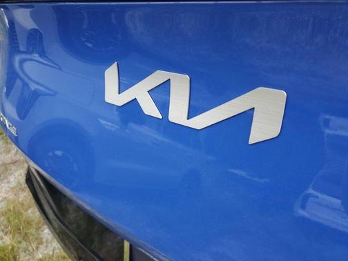 2026 Kia Sportage SX