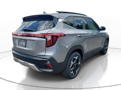 2025 Kia Seltos EX