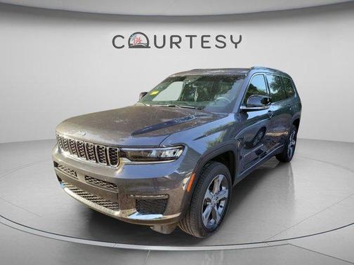 Metallic 2025 Jeep Grand Cherokee L Limited