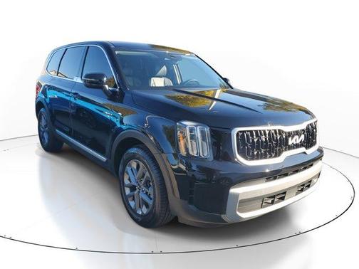 2023 Kia Telluride LX