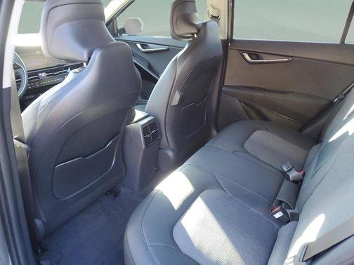 2025 Kia Niro EV Wind