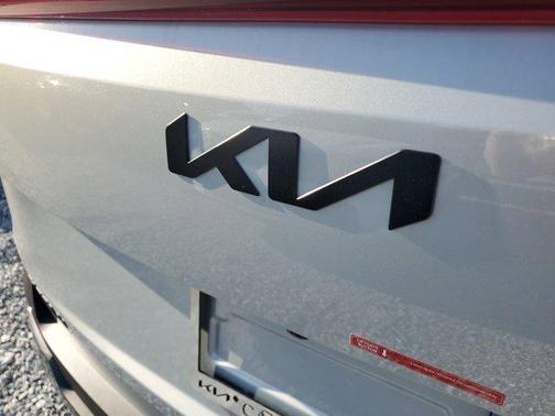 2025 Kia Carnival Hybrid SX