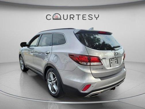 Iron Frost 2017 Hyundai SANTA FE SE Ultimate