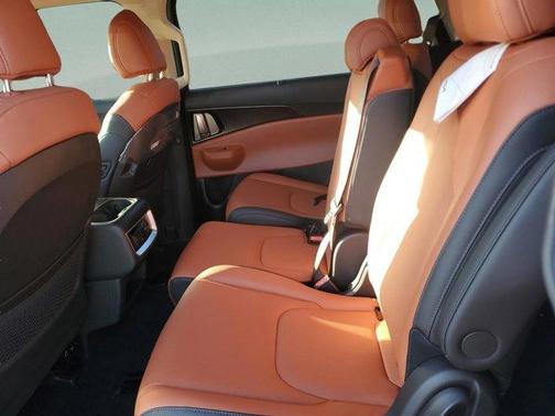 2026 Kia Carnival SX