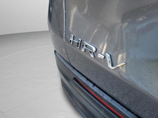 Modern Steel Metallic 2024 Honda HR-V LX
