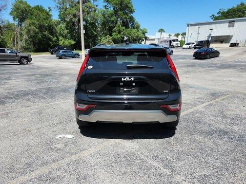 2024 Kia Niro SX Touring