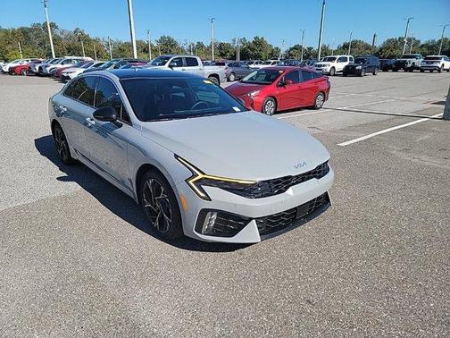 2025 Kia K5 GT-Line
