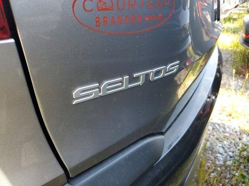 2025 Kia Seltos EX