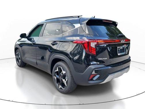 2025 Kia Seltos EX