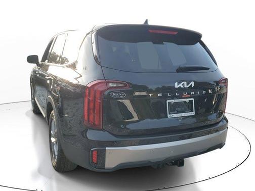 2025 Kia Telluride LX