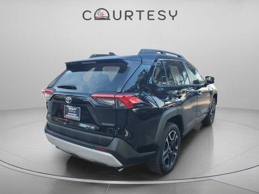 2020 Toyota RAV4 Adventure