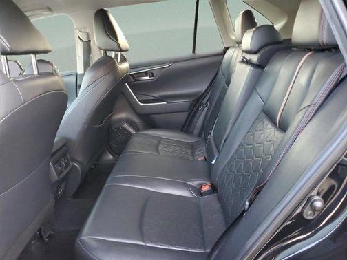 2020 Toyota RAV4 Adventure