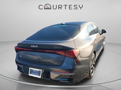 2026 Kia K5 EX